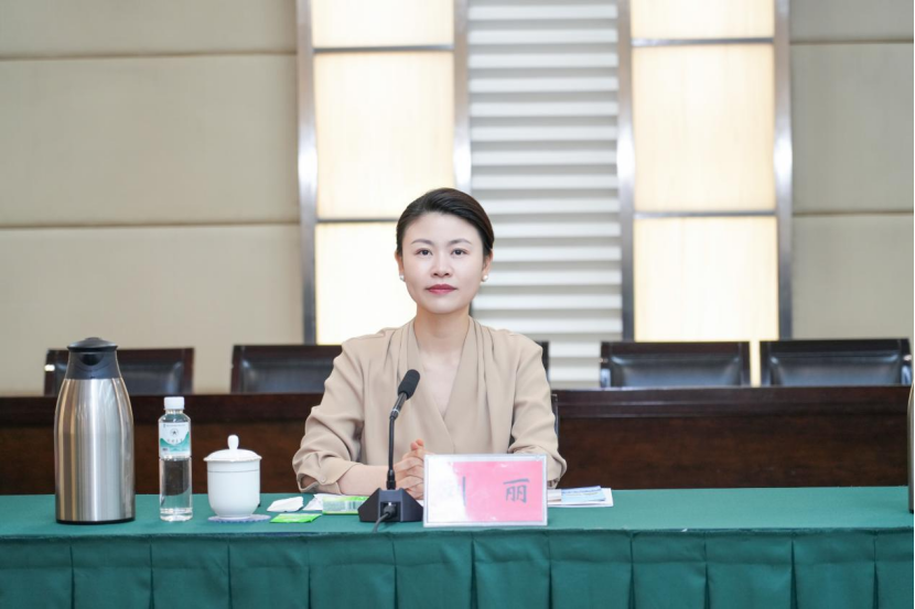 郑州大学举行优德科技集团捐757.png