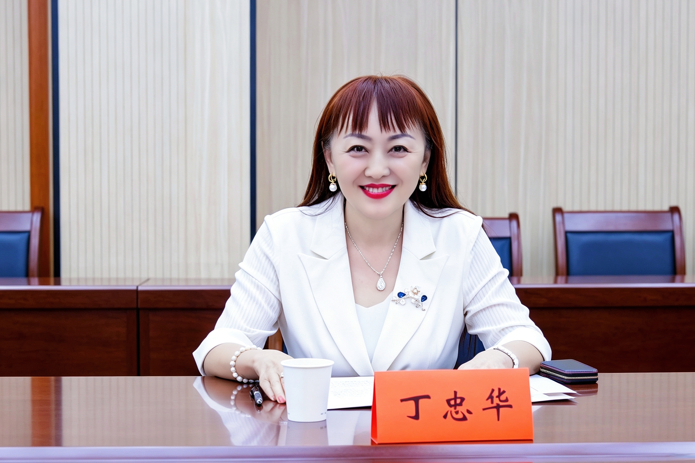 丁忠华.png